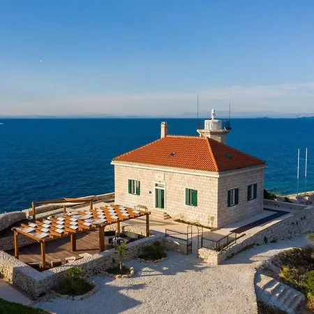 Luxury Lighthouse Ligero - Unique Island Near Villa