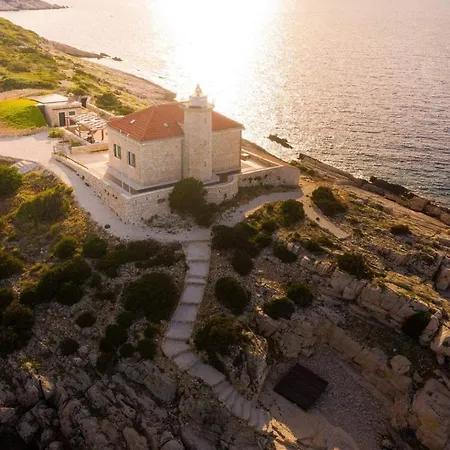 Luxury Seafront Lighthouse Ligero On Host Island - Island Villa