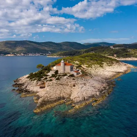 Villa Luxury Seafront Lighthouse Ligero On Host Island - Island