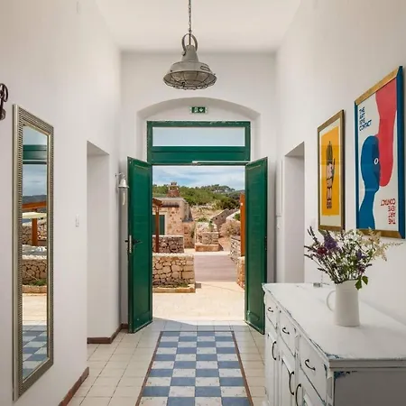 Luxury Seafront Lighthouse Ligero On Host Island - Island